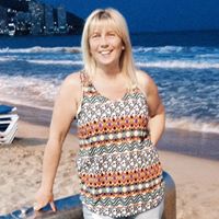 Joanne Harrison Photo 33