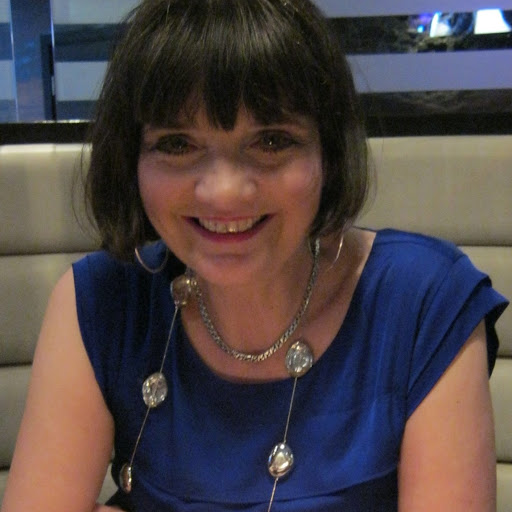 Julie Blount Photo 6