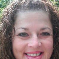 Karen Lindsey Photo 18