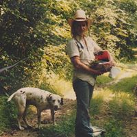 Carolyn Riggs Photo 36