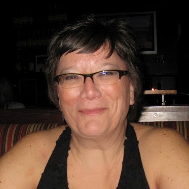 Lorraine Henderson Photo 5