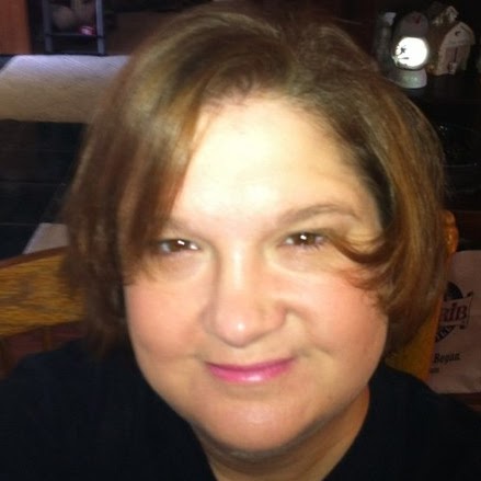 Wanda Martin Photo 34