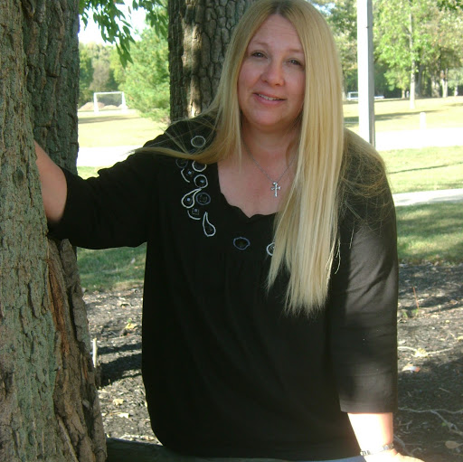 Regina Garner Photo 30