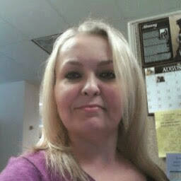 Laura Pearson Photo 7