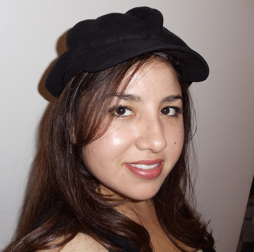 Sandra Vargas Photo 35