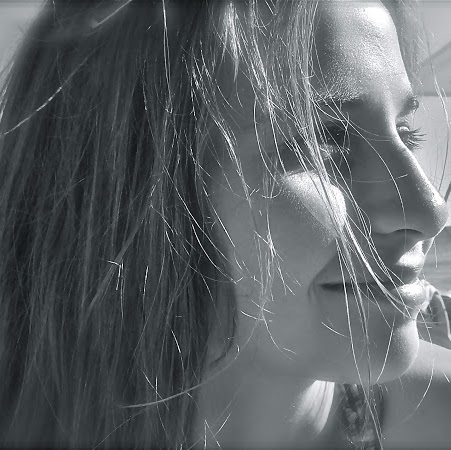 Amy Hope Photo 17