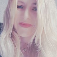 Sarah Wood Photo 30