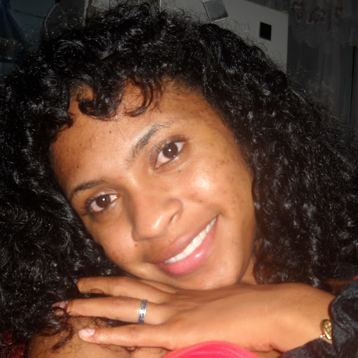 Melissa Nicholas Photo 20