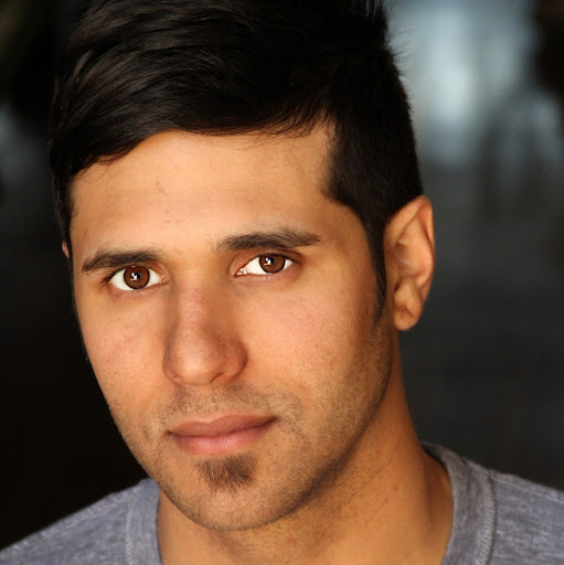 Aaron Kahn Photo 9