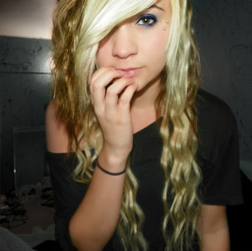 Krystle Murphy Photo 2