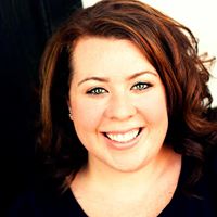 Holly Dickerson Photo 7