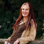 Kate Russell Photo 44