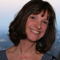 Laura Leonard Photo 38