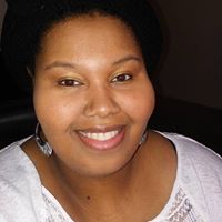 Carmen Richardson Photo 27