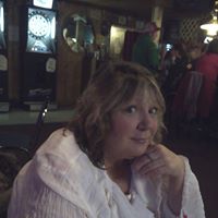 Debra Ruiz Photo 10