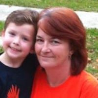 Victoria Holley Photo 7