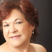 Estela Martinez Photo 26