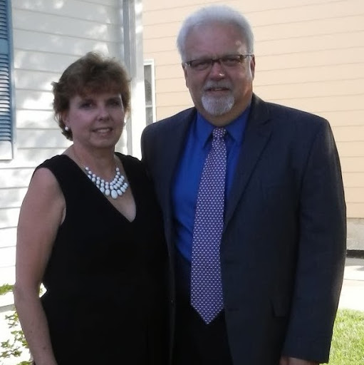 Linda Cain Photo 10