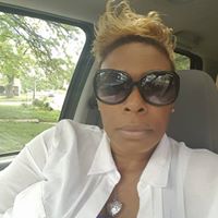 Latonya Clark Photo 9