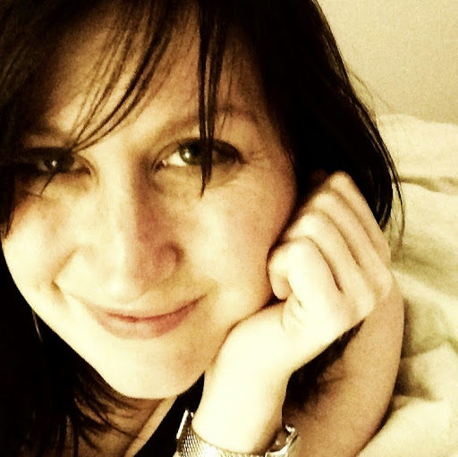 Kristen Wilkinson Photo 18