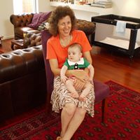Julie Hyatt Photo 8
