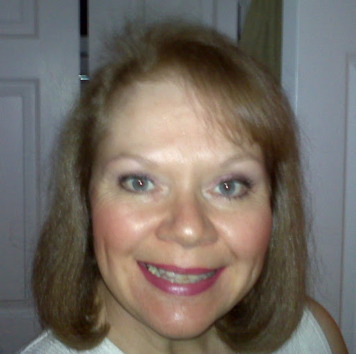 Lorraine Smith Photo 7