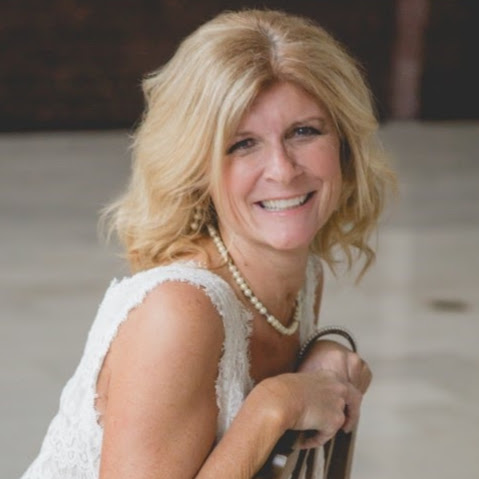 Rhonda Reynolds Photo 38