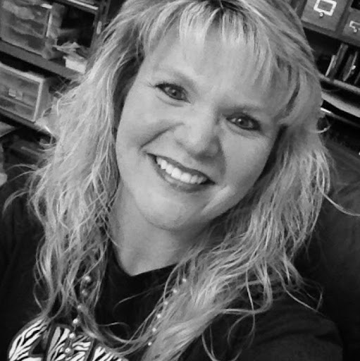 Kristen Pittman Photo 18