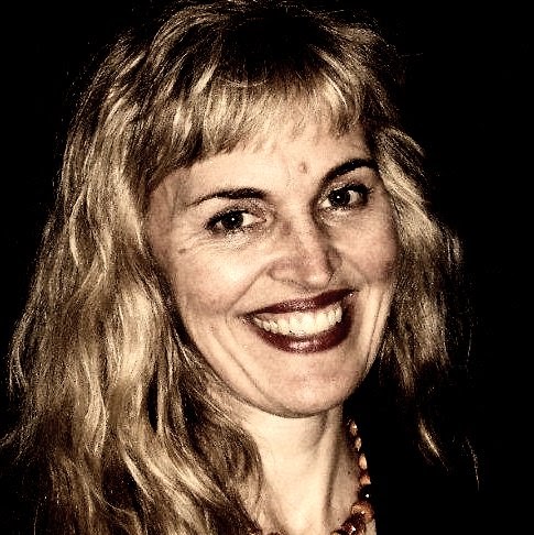 Kristen Myers Photo 21