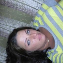April Godwin Photo 31