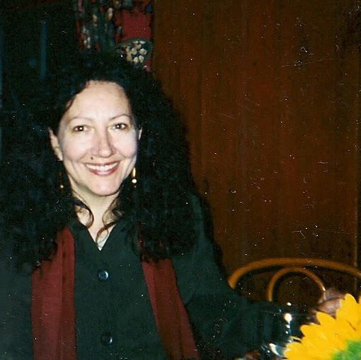 Christine Currie Photo 9