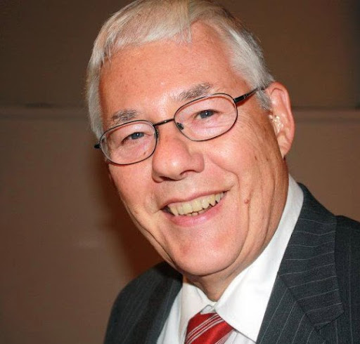 Douglas Martin Photo 14