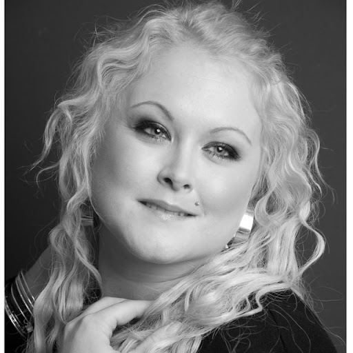 Lisa Lindgren Photo 24