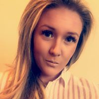 Charlotte Findlay Photo 8