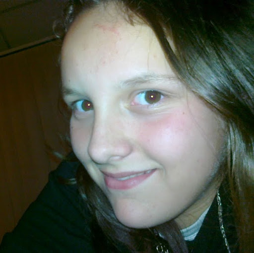 Rebecca Singer Photo 29