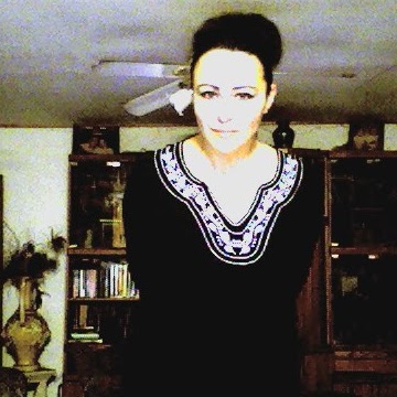 Maria Olivas Photo 15