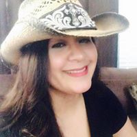Mary Contreras Photo 21