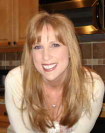 Janet Couch Photo 11