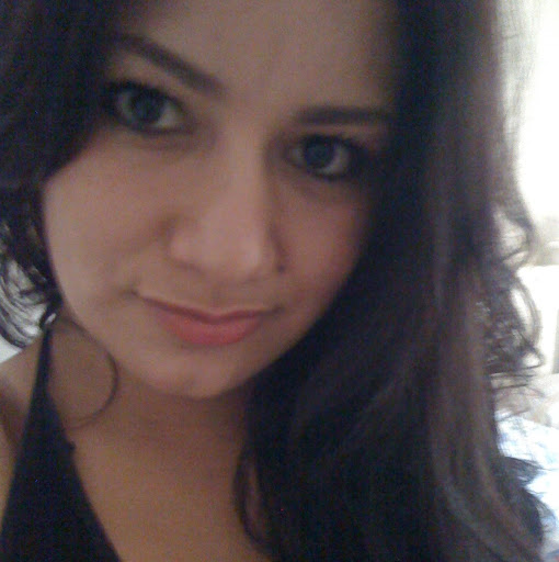 Laura Bernardino Photo 20
