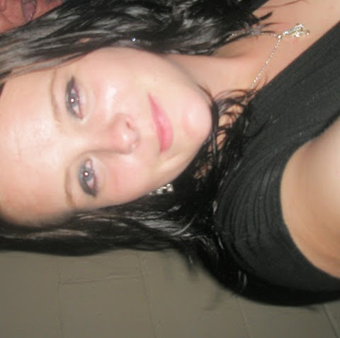 Angela Temple Photo 39