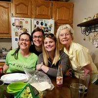 Sarah Olson Photo 37
