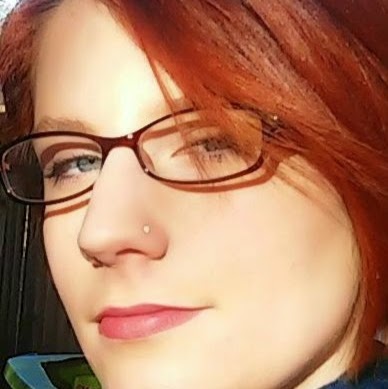 Amanda Graf Photo 37