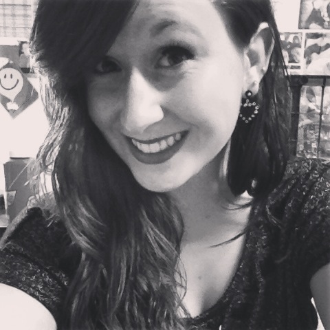 Carly Blake Photo 11