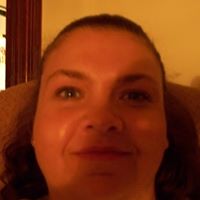 Melanie Hendricks Photo 7