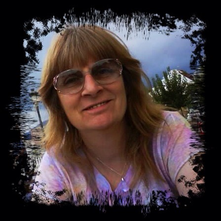 Anne White Photo 34