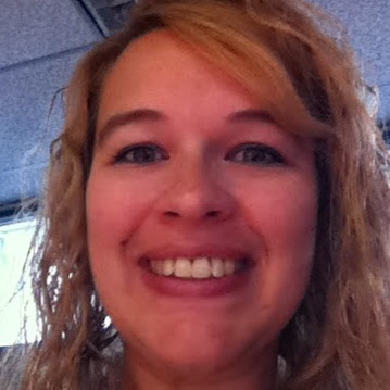 Karen Luce Photo 32