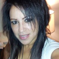 Reyna Santana Photo 14