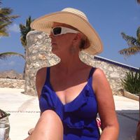 Susan Pettit Photo 12