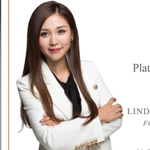 Linda Li Photo 15