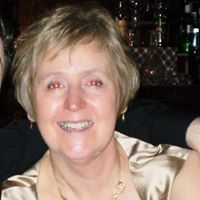 Lynda Guthrie Photo 16